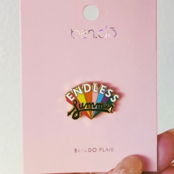 ban.dō Endless Summer enamel pins - Picture 2 of 2